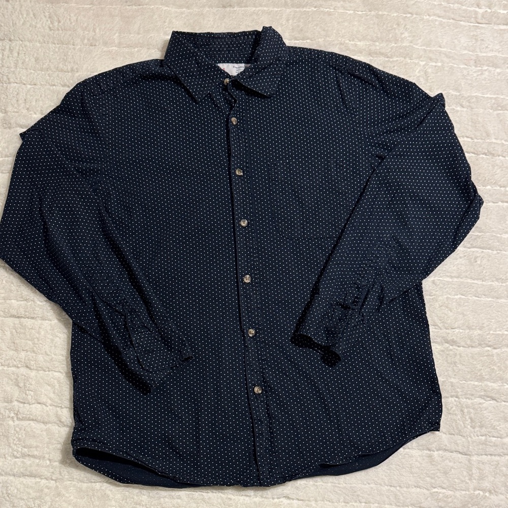 Old Navy Men's Dark Blue Polka Dot Shirt